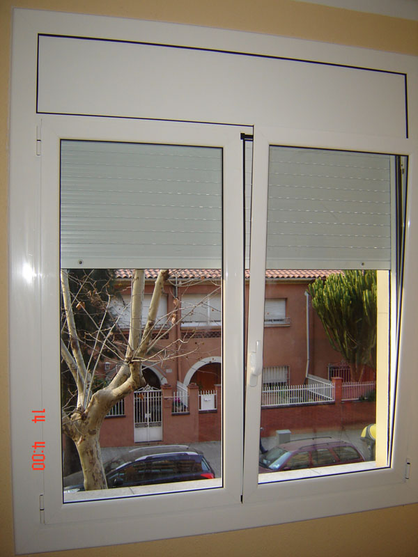 ventanas-balconeras-practicables-